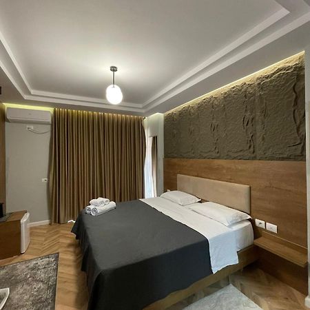 Your Apart Hotel Tirana Eksteriør billede